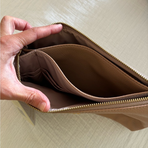 Freshly Picked Classic Zip Pouch NWT - Picture 5 of 7